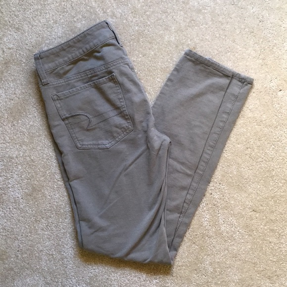 American Eagle Outfitters Pants - American Eagle olive jeggings